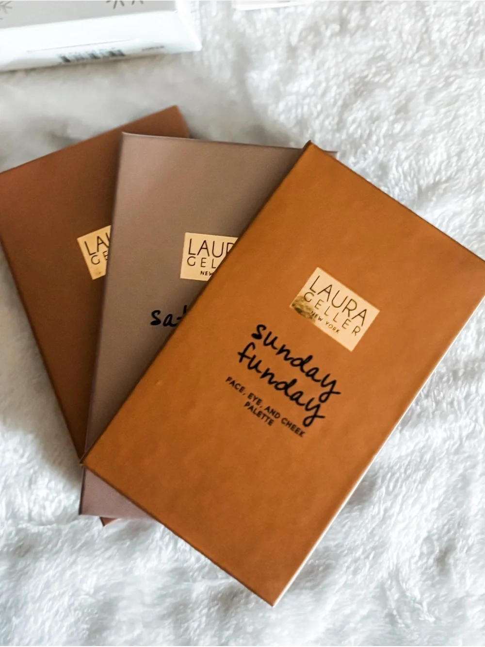NIB! Laura Geller The Weekender Face, Eye & Cheek Palette
